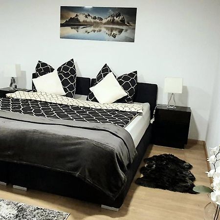 3-Zimmer- Wohnung In Traun, Naehe Linz Und Wels エクステリア 写真
