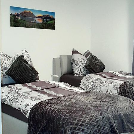 3-Zimmer- Wohnung In Traun, Naehe Linz Und Wels エクステリア 写真